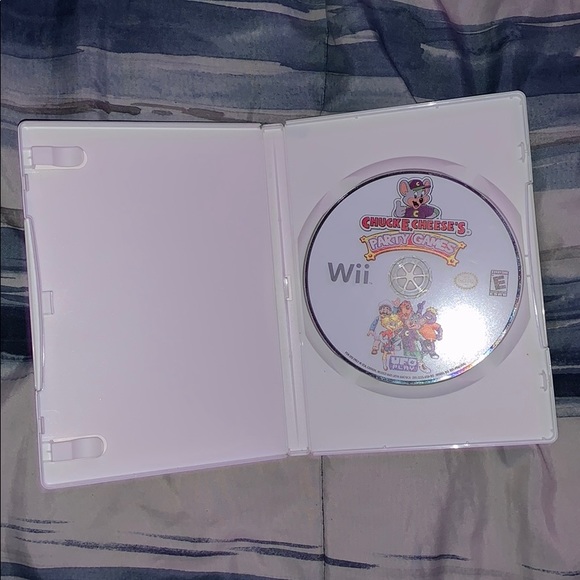 Wii System. 6 wii games. - Picture 5 of 7